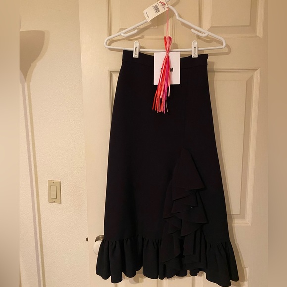 MSGM SKIRT NEVER WORN. - Picture 2 of 5